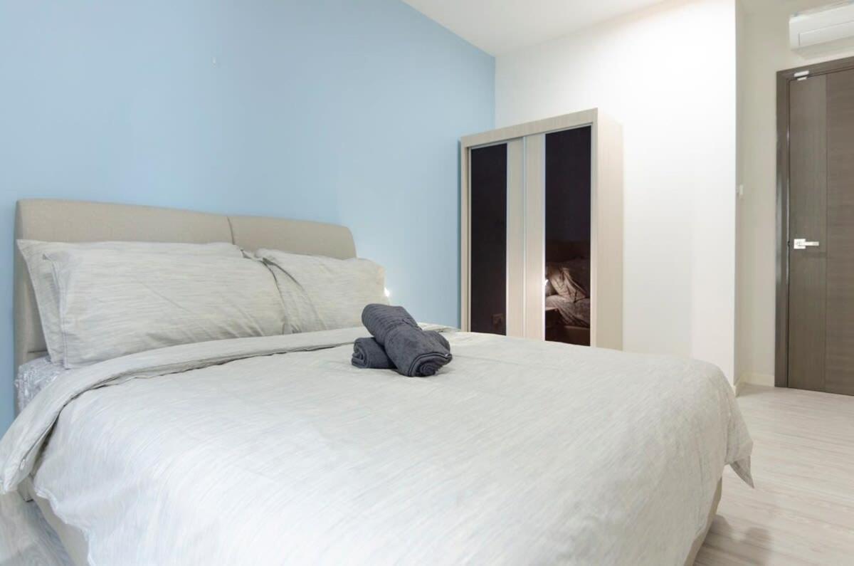 Cozy & High Floor Suite In Suasana Jb 15, Views Johor Bahru Exterior photo