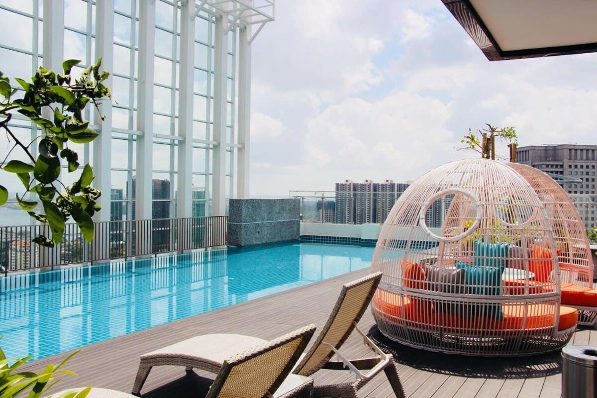 Cozy & High Floor Suite In Suasana Jb 15, Views Johor Bahru Exterior photo